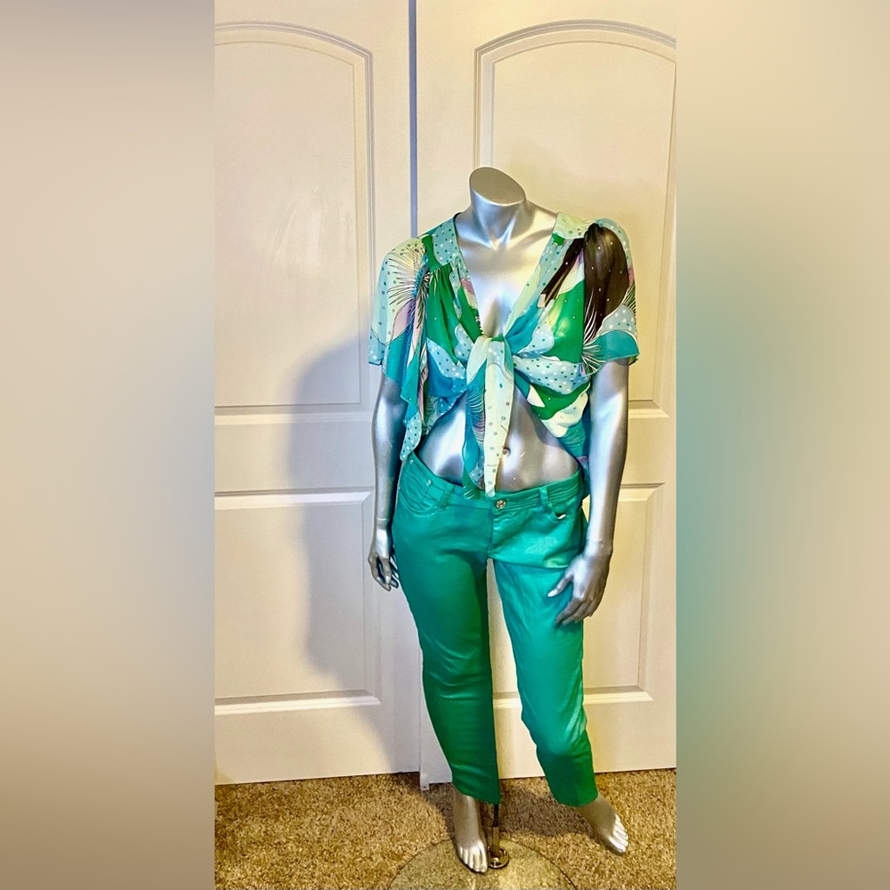 Charmed Rewashed by Green  sparkling  skinny Jean JR girls 13 runs small